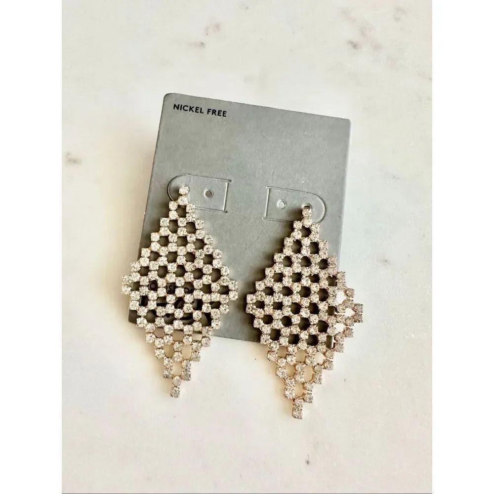 Super sparkly Nordstrom’s chandelier earrings